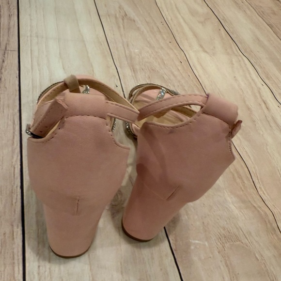 Pink T-Strap suede Block Heel Shoes/size 9 - Picture 8 of 10